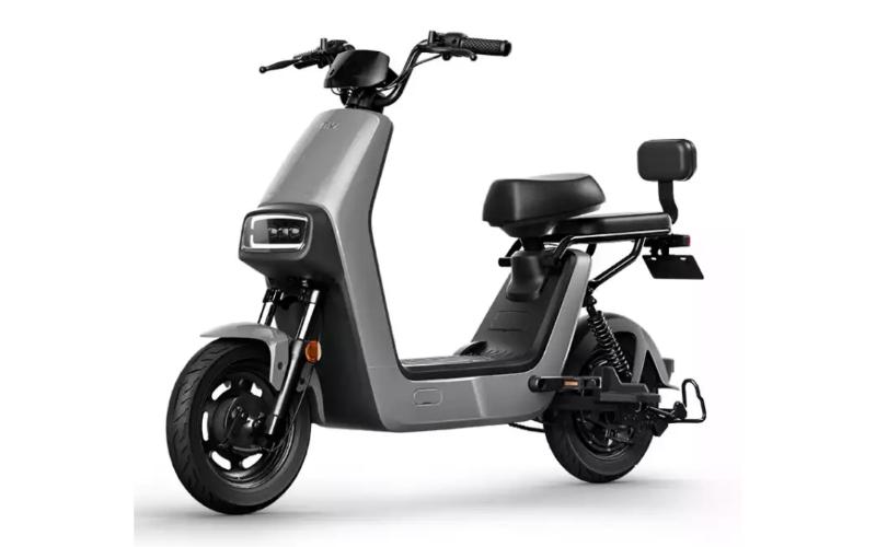 需求大漲！電動(dòng)汽車(chē)熱潮改變全球航運市場(chǎng)
